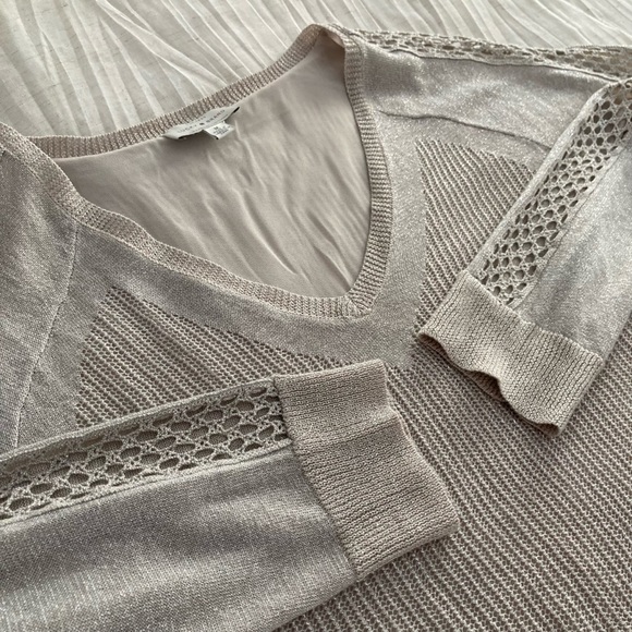 ✨HP✨ Lucky Brand silver layered V-neck sweater - Picture 3 of 14